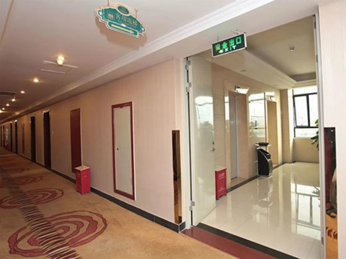 Vienna International Hotel Shanghai Baoshan Pangu Road Экстерьер фото
