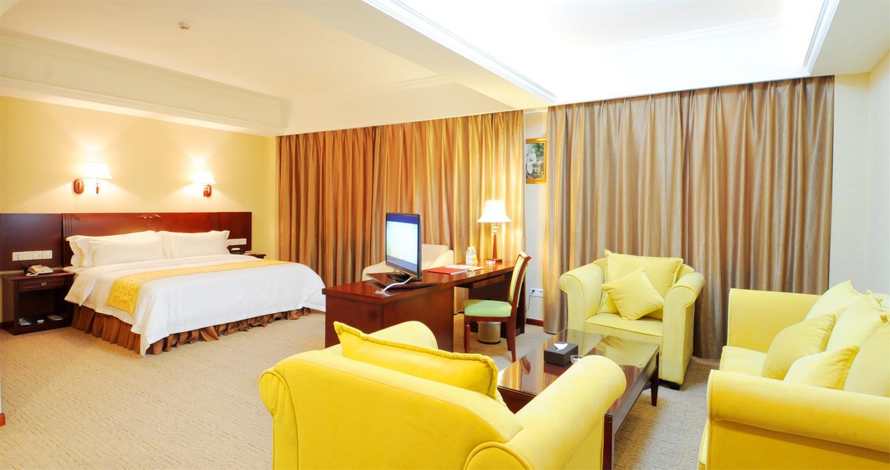 Vienna International Hotel Shanghai Baoshan Pangu Road Экстерьер фото