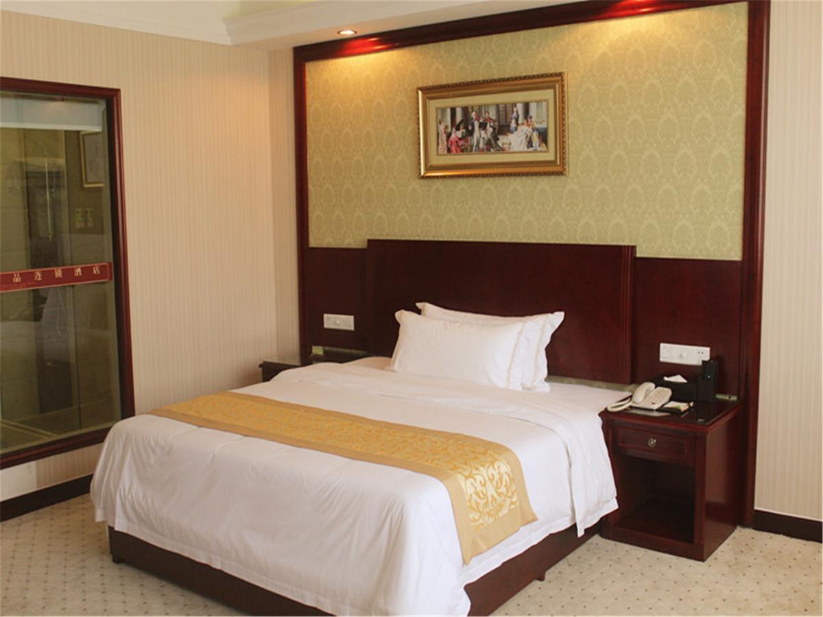 Vienna International Hotel Shanghai Baoshan Pangu Road Экстерьер фото