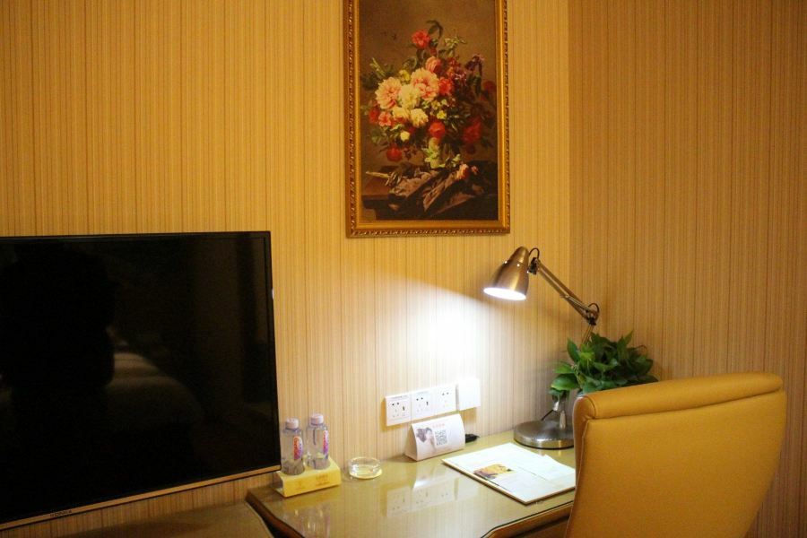 Vienna International Hotel Shanghai Baoshan Pangu Road Экстерьер фото